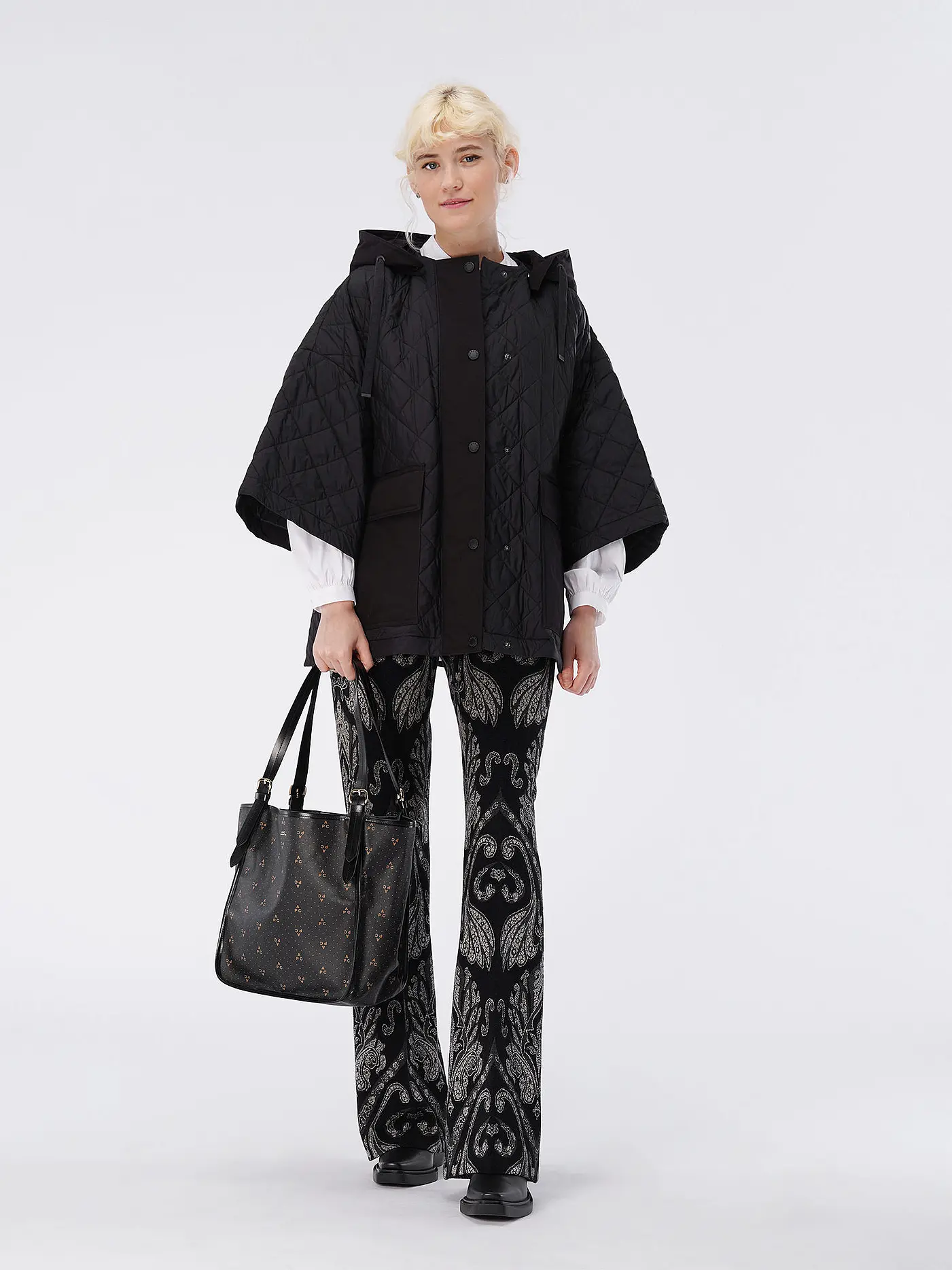 WEEKEND MAX MARA | Cape TEQUILA | 
